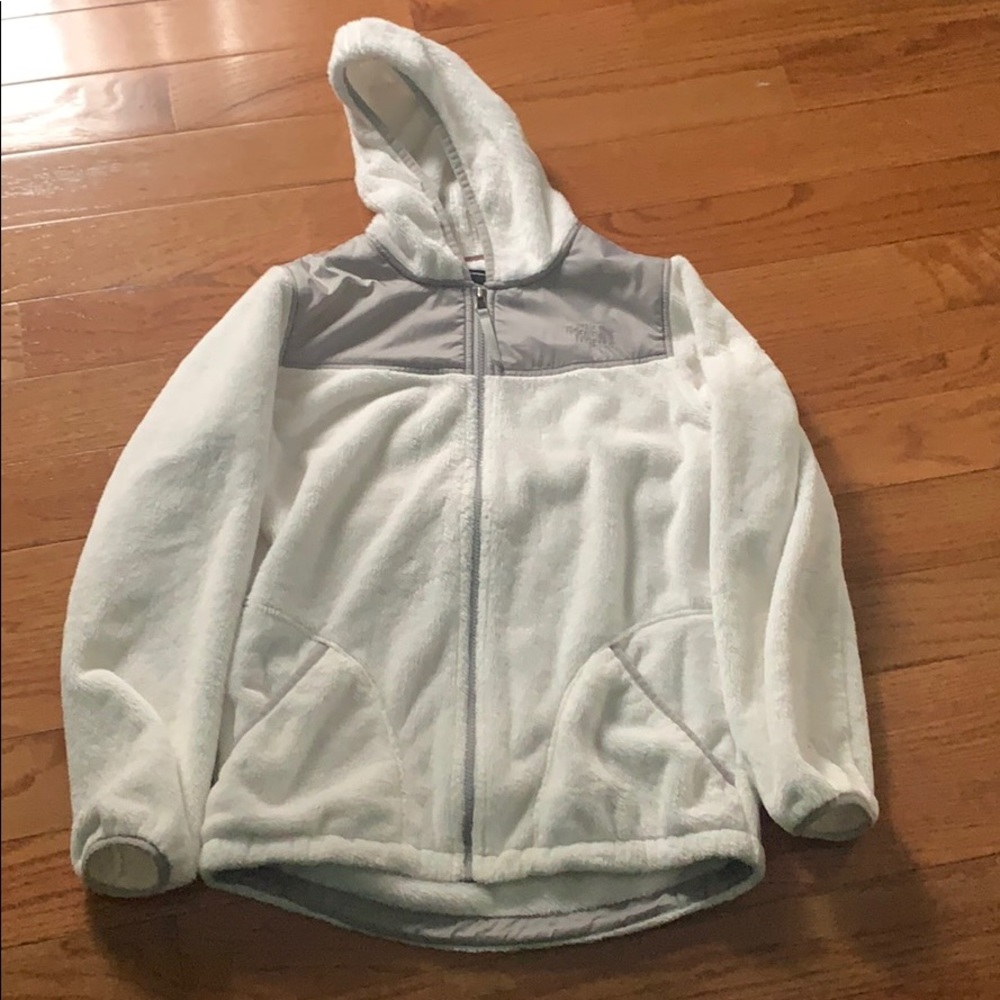North face women’s fleece !